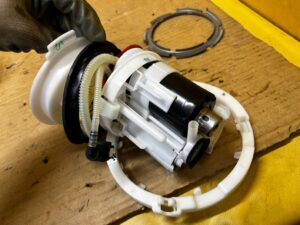 POMPA POMPKA PALIWOWA PALIWA AUDI A8 D5 3.0 TFSI