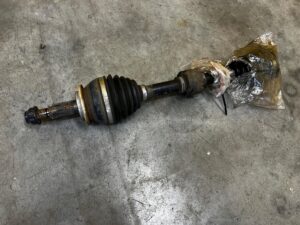 PÓŁOŚ PRZÓD PRZEDNIA PRAWY PRAWA TOYOTA RAV4 V 2.5 HYBRID