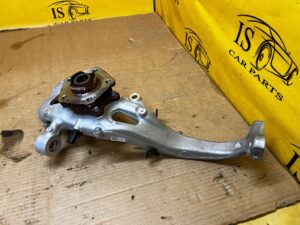 NOWA ZWROTNICA PIASTA PRZÓD PRAWY PRAWA AUDI A8 D5