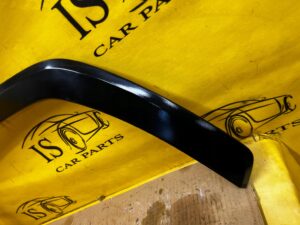 NAKŁADKA LISTWA BŁOTNIKA PRZÓD PRZEDNIA PRAWY PRAWA TOYOTA RAV4 V