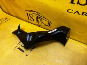 KANAŁ TUNEL NAWIEW POWIETRZA NA NOGI PRZÓD PRAWY AUDI A8 D5