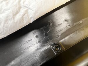 TAPICERKA BOCZEK BAGAŻNIKA TYŁ LEWY LEWA FORD KUGA MK3 LIFT