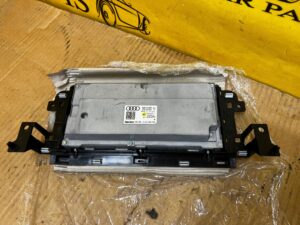 NOWY MONITOR EKRAN WYŚWIETLACZ DISPLAY LCD RADIA NAWIGACJI 10,1″ AUDI A8 D5