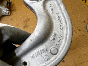 NOWY WAHACZ TYŁ TYLNY PRAWY AUDI A8 D5