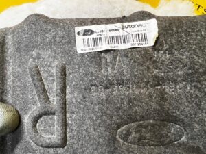 PŁYTA OSŁONA PODWOZIA KIEROWNICA POWIETRZA PRAWA FORD KUGA MK3