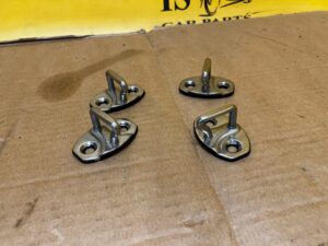 4 X RYGIEL ZATRZASK ZAMKA DRZWI AUDI A8 D5