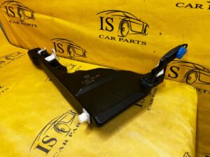 ZBIORNICZEK ZBIORNIK WLEW POMPKA PŁYNU SPRYSKIWACZY AUDI A8 D5