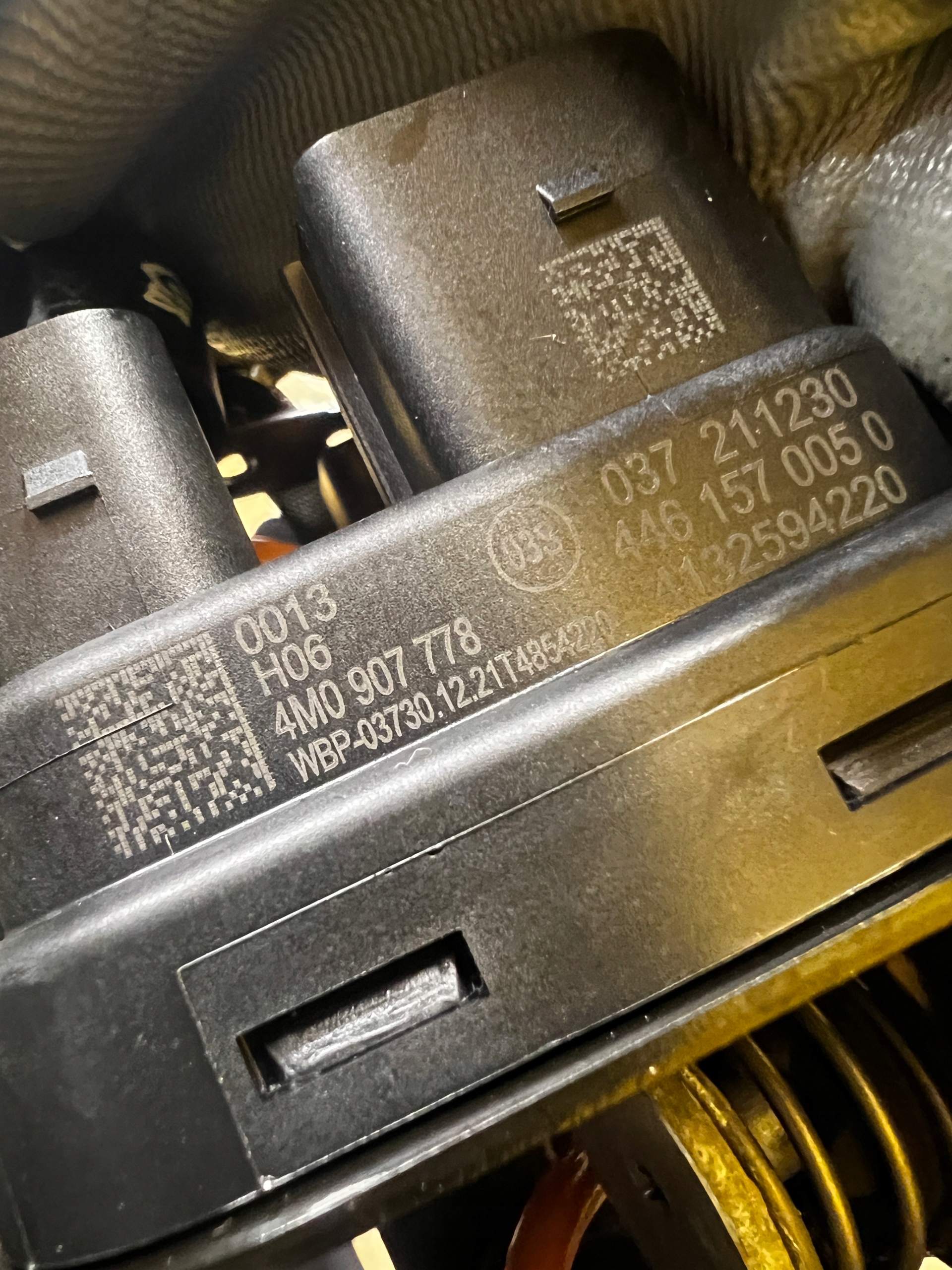 KOMPRESOR POMPA ZAWIESZENIA PNEUMATYCZNEGO AUDI A8 D5