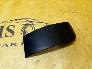 LISTWA OSŁONA BLENDA LAMPY TYŁ PRAWY PRAWA TOYOTA RAV4 V