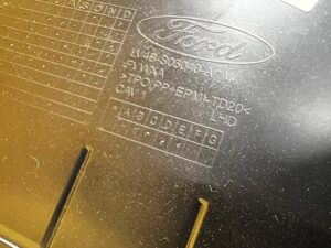 SCHOWEK PASAŻERA DESKI KONSOLI PRAWY FORD KUGA MK3 LIFT EU