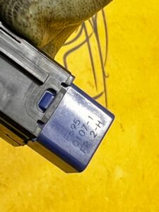 PRZYCISK PRZEŁĄCZNIK PODGRZEWANIA GRZANIA SZYBY PRZÓD TOYOTA RAV4 V