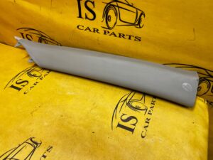 POSZYCIE OSŁONA OBUDOWA SŁUPKA PRZÓD A PRAWY PRAWA TOYOTA RAV4 V