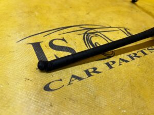 ANTENA DACHOWA FORD FIESTA MK8 H1BT-19G461-CC