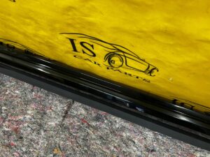 NOWA OSŁONA LISTWA PROGU PROGOWA PRÓG PRAWY PRAWA AUDI A8 D5 LONG LY9T