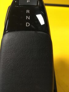 WYBIERAK DŹWIGNIA LEWAREK ZMIANY BIEGÓW AUTOMAT PEUGEOT 3008II 5008 II