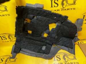 OSŁONA WYGŁUSZENIE ŚCIANY DZIAŁOWEJ BAGAŻNIKA TYŁ LEWY LEWE AUDI A8 D5 4N