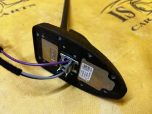 ANTENA DACHOWA GPS FORD FIESTA MK8 H1BT-19G461-JC