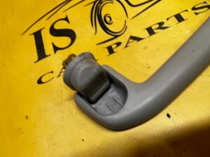 KOMPLET RĄCZKI RĄCZKA UCHWYTY PODSUFITKI TOYOTA RAV4 V