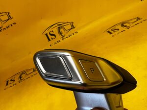 GAŁKA WYBIERAK LEWAREK DŹWIGNIA SKRZYNI BIEGÓW AUTOMAT AUDI A8 D5