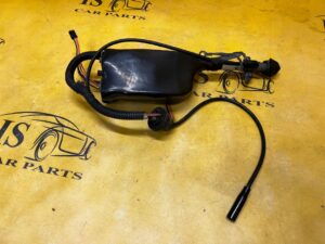 ELEKTRONICZNA ANTENA RADIA BŁOTNIKA TYŁ CHEVROLET CORVETTE CABRIO C5 97-04