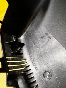 OSŁONA OBUDOWA LUSTERKA WEWNĘTRZNEGO WSTECZNEGO RENAULT KOLEOS II EU