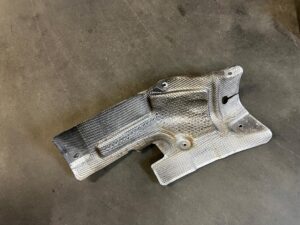 BLACHA OSŁONA TERMICZNA MERCEDES GLS X166