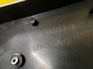 PODSTAWA RAMKA TABLICY REJESTRACYJNEJ PRZÓD MERCEDES GL X166