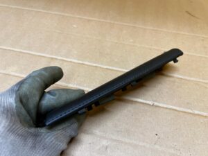 DEKOR LISTWA RĄCZKA UCHWYT TUNELU ŚRODKOWEGO PRAWA SKÓRA RENAULT KOLEOS II