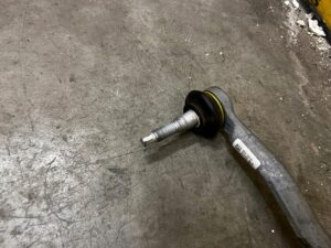 MAGLOWNICA PRZEKŁADNIA KIEROWNICZA FORD BRONCO 2.7 V6 ECOBOOST 21-