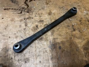 WAHACZ TYŁ TYLNY PRAWY LEWY CITROEN DS7 CROSSBACK X74