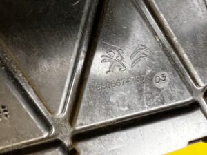 MOCOWANIE UCHWYT KOMPUTERA SILNIKA ECU CITROEN DS7 CROSSBACK X74