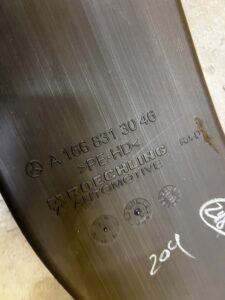 KANAŁ TUNEL KRATKA NAWIEWU POWIETRZA TYŁ PRAWY MERCEDES GL X166