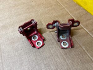 KOMPLET ZAWIASY DRZWI PRZÓD TYŁ PRAWY RENAULT CLIO IV TENNP