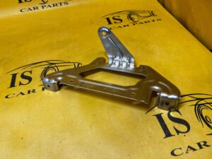 WSPORNIK MOCOWANIE UCHWYT KONWERTERA PRZETWORNICY NAPIĘCIA AUDI A8 D5