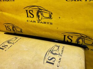 LISTWA SZYBY ODRZUTNIK WODY LEWA AUDI A8 D5 4N