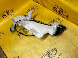 ZBIORNICZEK ZBIORNIK POMPKA PŁYNU SPRYSKIWACZY CITROEN DS7 CROSSBACK X74