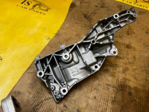 ŁAPA MOCOWANIE UCHWYT ALTERNATORA CITROEN DS7 CROSSBACK X74 2.0 BLUE HDI