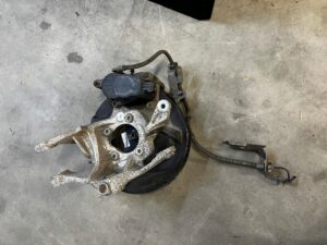 ZWROTNICA TARCZA TYŁ LEWY CITROEN DS7 CROSSBACK X74 2WD FWD 2.0 BLUE HDI