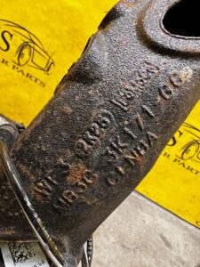 NOWA ZWROTNICA PIASTA PRZÓD LEWY FORD BRONCO 2.7 V6 ECOBOOST 21-