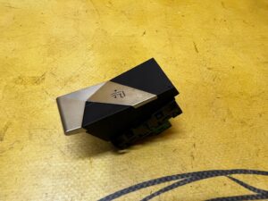 KOMPLET PANEL PRZEŁĄCZNIK SZYBY FOTELA TYŁ PRAWY CITROEN DS7 CROSSBACK X74