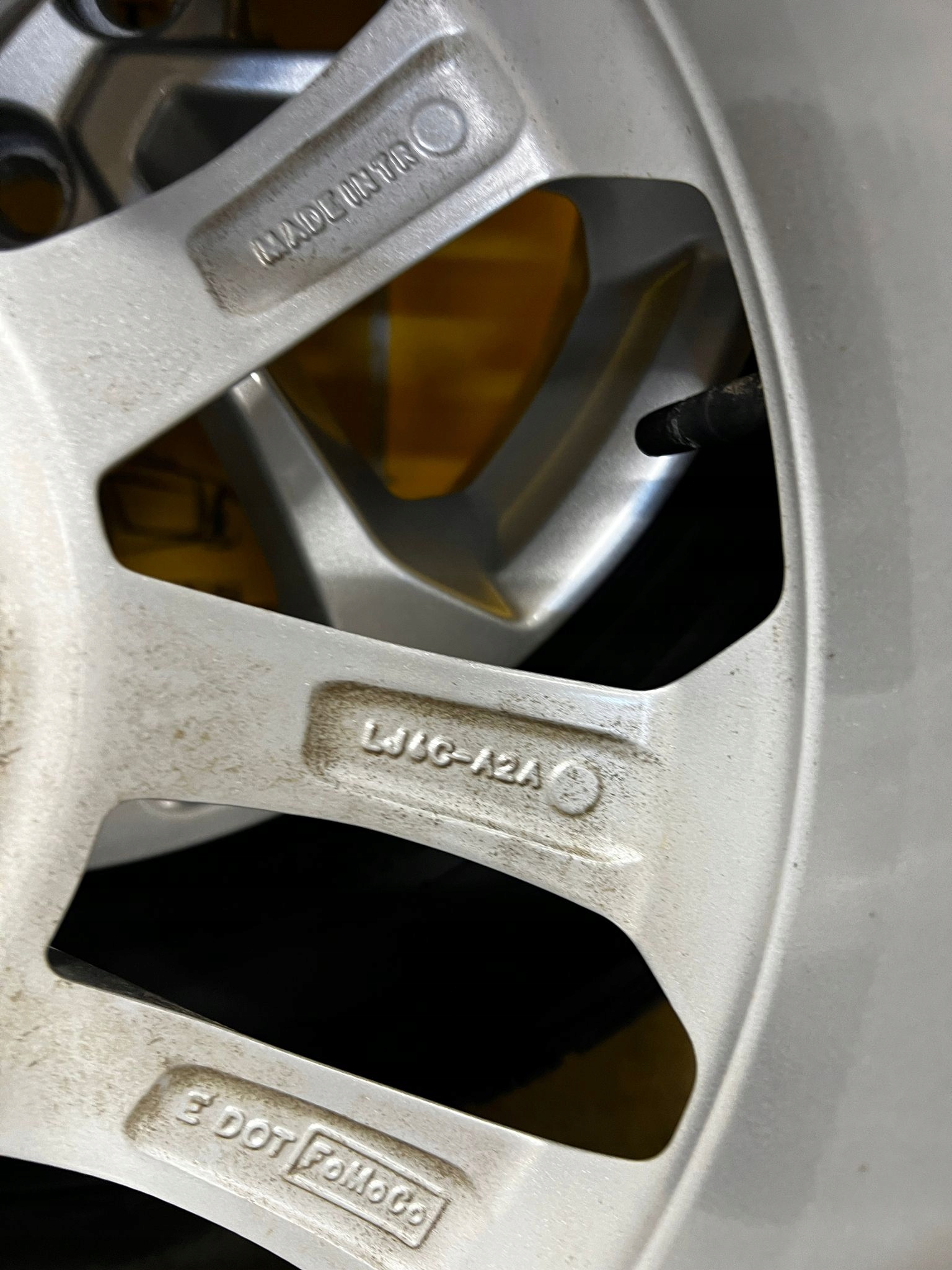 NOWE KOŁA FELGI OPONY LETNIE FORD KUGA MK3 225/65 R17