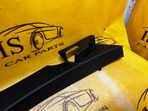 LISTWA OSŁONA PROGU SŁUPKA TYŁ PRAWY RENAULT CLIO IV 4 HB HATCHBACK