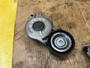 NAPINACZ PASKA KLINOWEGO CITROEN DS7 CROSSBACK X74 2.0 BLUE HDI