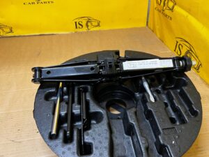 ZESTAW NAPRAWCZY LEWAREK KLUCZ DO KÓŁ MERCEDES GL X166