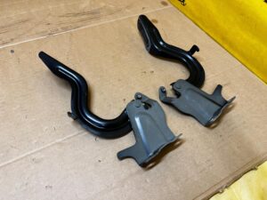 KOMPLET ZAWIASY MASKI POKRYWY SILNIKA PRAWY LEWY RENAULT KOLEOS II