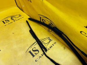 KOMPLET RAMIONA WYCIERACZKI PRZÓD RENAULT CLIO IV EU