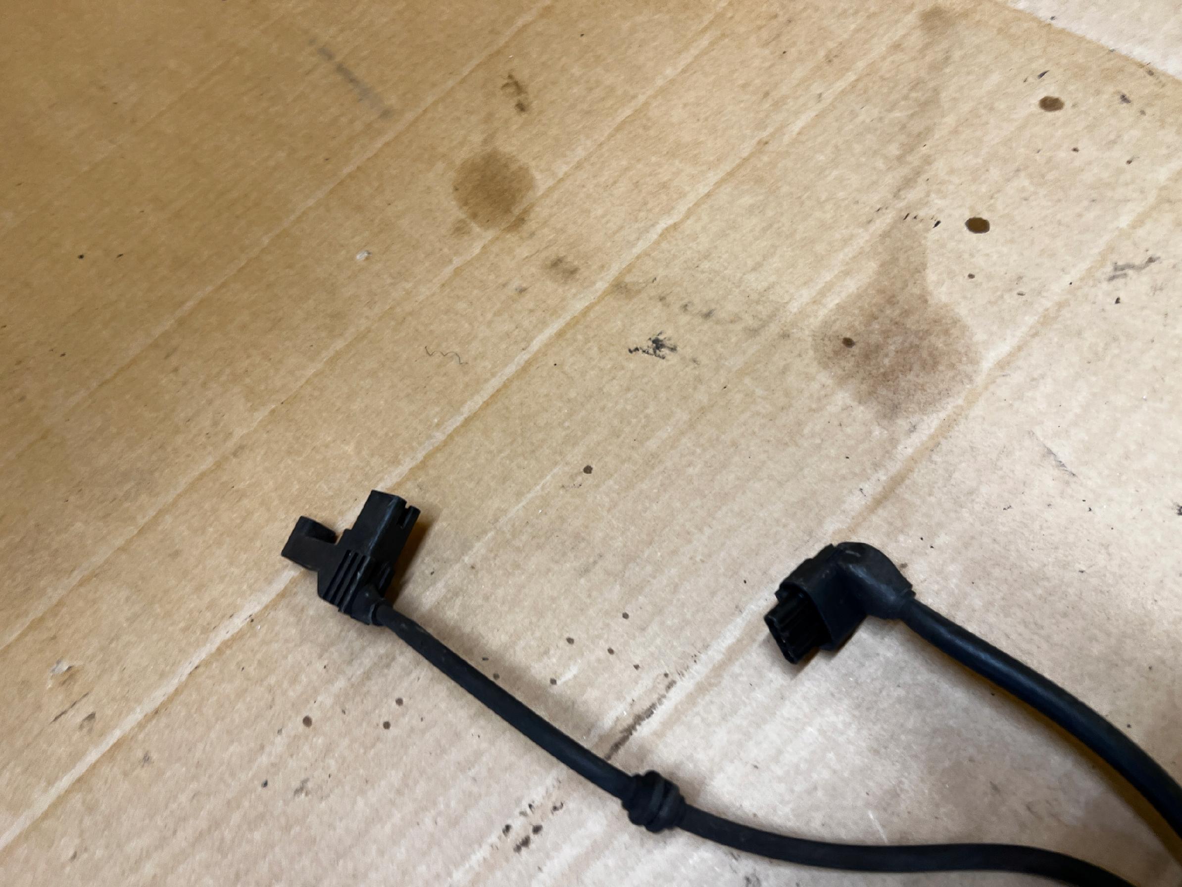 PRZEWÓD WIĄZKA KABEL ZACISKU HAMULCA ABS TYŁ PRAWY MERCEDES GL X166