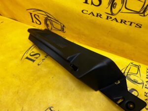 OSŁONA BOCZEK MOCOWANIE PÓŁKI BAGAŻNIKA TYŁ PRAWY RENAULT CLIO IV HB