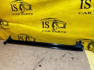 RAMKA WZMOCNIENIE STELAŻ SZYBERDACHU AUDI A8 D5