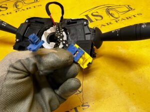 PAJĄK PRZEŁĄCZNIK ZESPOLONY RENAULT CLIO IV